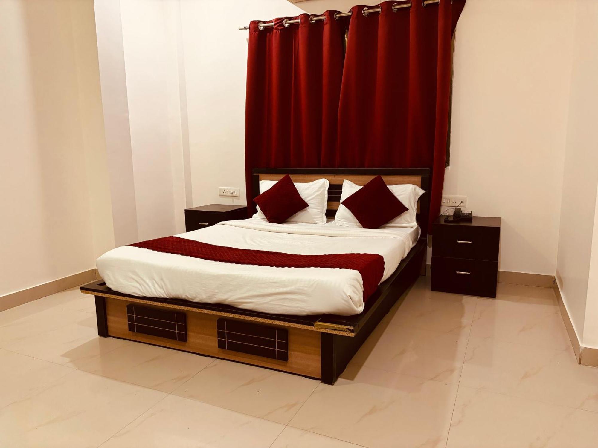 Silver Key Suites Nagpur Exterior photo