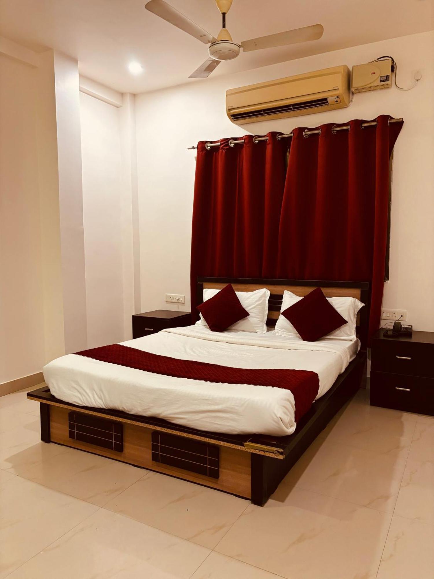 Silver Key Suites Nagpur Exterior photo