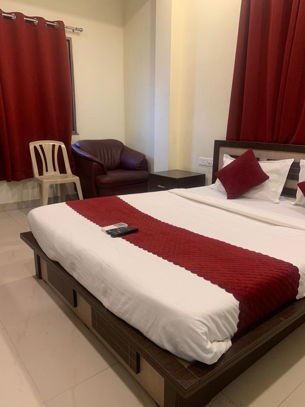 Silver Key Suites Nagpur Exterior photo