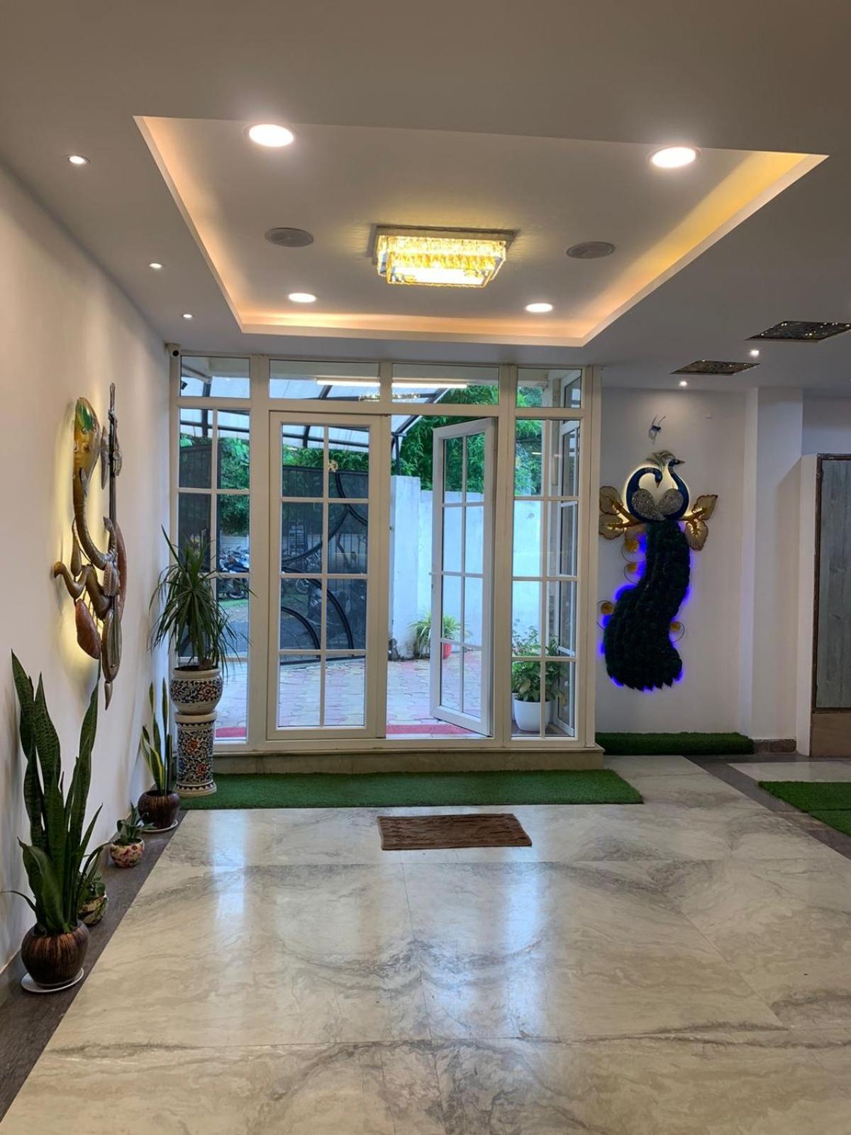 Silver Key Suites Nagpur Exterior photo